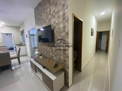 Imagem 2 de 6 de Casa À Venda No Bairro Village Santana - Guaratinguetá/sp - Cs500