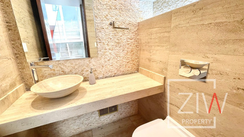 Triplex 5d+6b+5estac- Everest/ Stgo College- Ziw Property