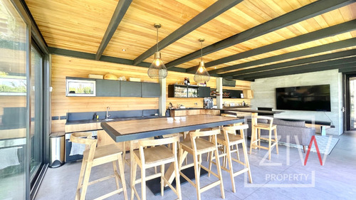Mediterránea 450m2 Condominio La Dehesa 5d 5b - Ziw Property
