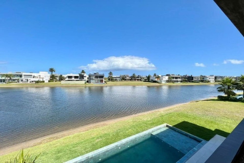 Imagem 4 de 30 de Casa À Venda Em Xangri-lá - Ca01551 - 70442763