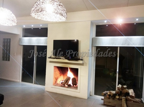 Imagen 5 de 10 de En Venta Casa De Tres Dormitorios Colonia Del Sacramento