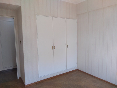 Imagen 12 de 22 de Departamento De 3 Ambientes - A La Calle - Moreno 3100