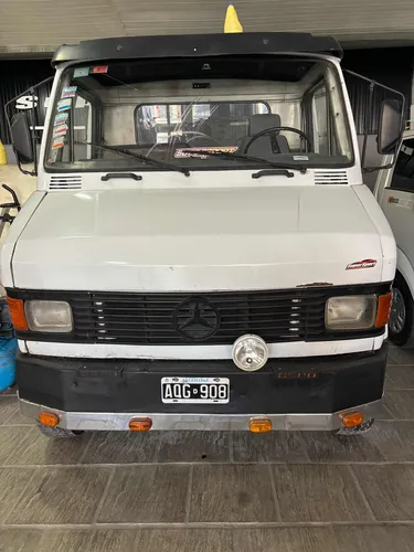 Tata 608