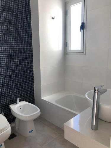 Imagen 17 de 30 de Departamento Venta 2 Dormitorios 1 Baño 1 Balcón 76 Mts 2 Totales - La Plata