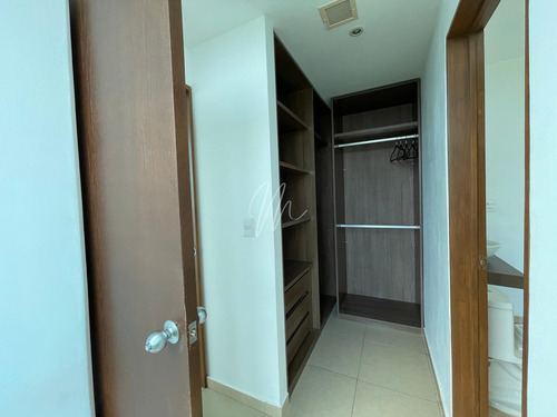 Departamento En Venta Con O Sin Muebles En Isola, Cancún