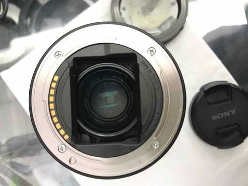 Lente Sony 28mm F2