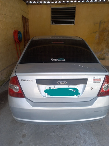 Imagem 1 de 11 de Ford Fiesta 2008 1.0 Flex 5p