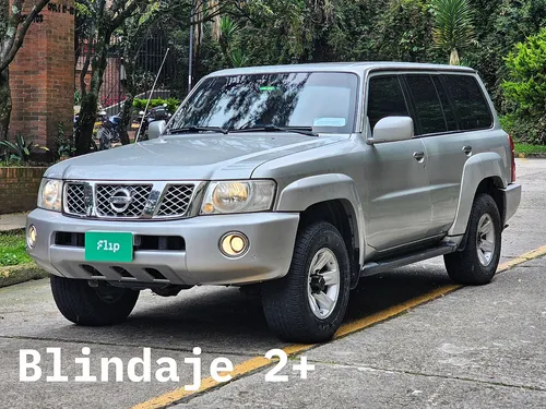 Nissan Patrol 4.8 Y61 Grx
