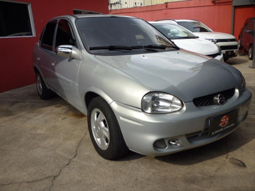 Chevrolet Corsa 1.0 Mpfi Milenium Ii Sedan 16v