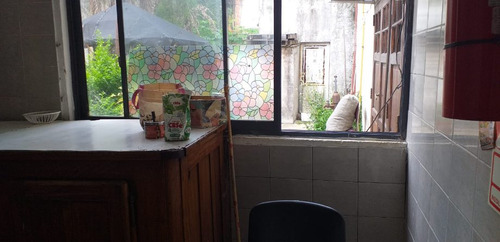 Local Con Vivienda En Venta En Remedios De Escalada Este