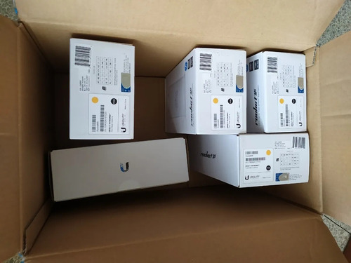 Imagen 4 de 4 de Ubiquiti Rocket M5 Radio Estacion 5ghz 150+ Mbps - Internet