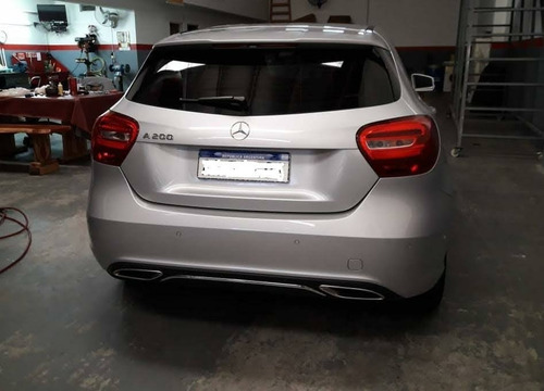 Imagen 3 de 8 de Mercedes-benz Clase A 1.6 A200 Urban 156cv 2016