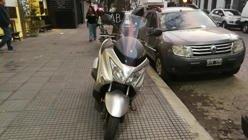 Suzuki Burgman 200 Abs