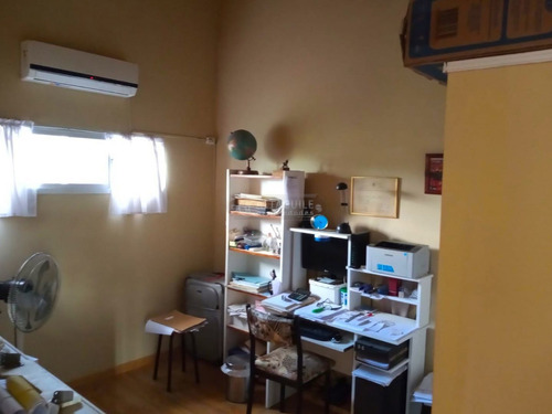 Imagen 9 de 17 de Casa En Venta En Ituzaingó