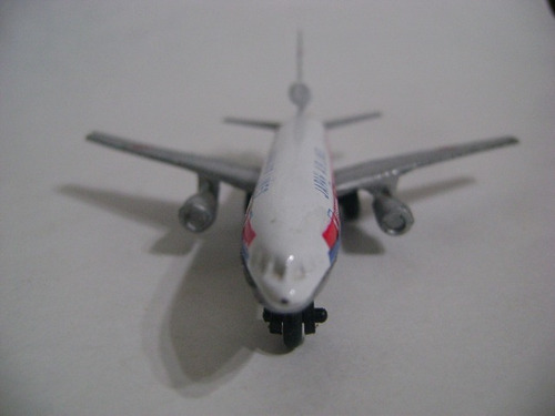 Imagen 9 de 10 de Nico Avion Metal Douglas D C 10 Japan Air 10 X 9 Cm (avv 44)