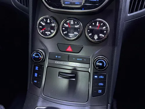 Hyundai Genesis 2.0 TURBO COUPE MECANICO (FINANCIAMIENTO)