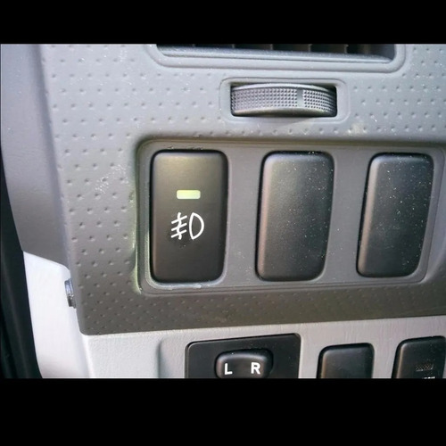 Imagen 2 de 4 de Switch O Interruptor Para Luces De Vehiculos Toyota