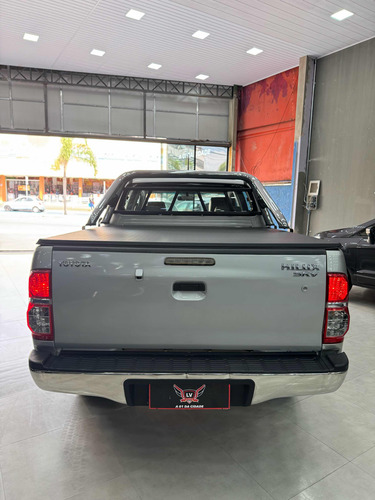 Toyota Hilux 2.7 Srv Cab. Dupla 4x4 Flex Aut. 4p