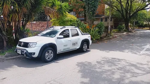 Renault Duster Oroch 2.0 Dynamique At