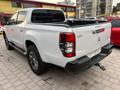 Mitsubishi L200 2.5 Di-D Cabina Doble 4X4 At