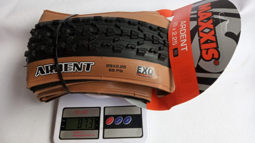Imagen 2 de 7 de Llanta Maxxis Ardent 29*2.25 Skinwall. Talón Plegable Kevlar