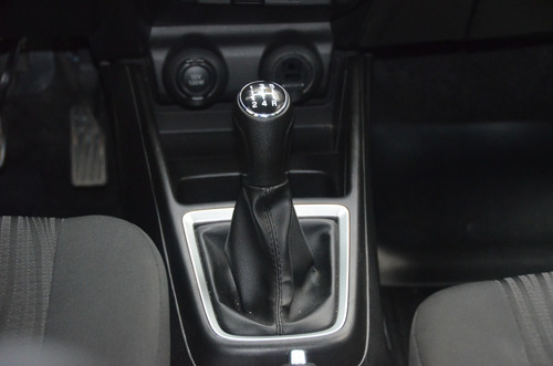 Imagen 11 de 23 de Suzuki Swift Drire Mt 1197cc Jum007