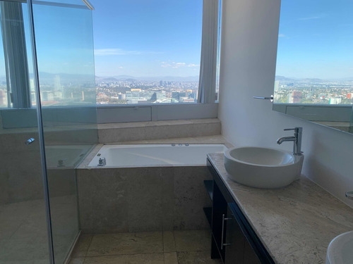 Imagen 3 de 6 de Renta Elegante Depto En Av. Santa Fe 3 Rec Y 3.5 Baños