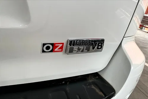 Toyota Sequoia 5.7 Plinum V8 At