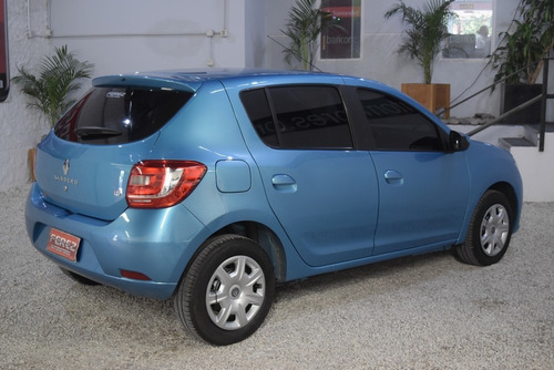 Renault Sandero Dynamique 1.6 16v Nafta 2015 Color Turquesa