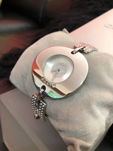 Reloj Donna Karan Espectacular !!! Excelente Estado Plateado Plateado Plateado (Usado)
