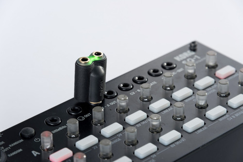 Duplicador De Señal Myvolts Halo Mult Con Led 3.5mm