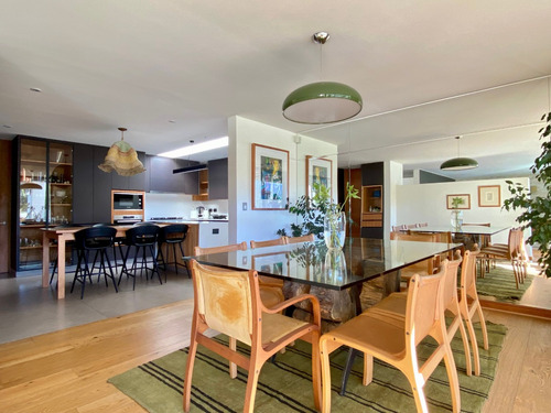 Se Vende Espectacular Casa En Condoinio / Con Novación