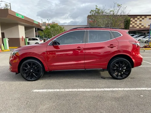 Nissan Qashqai 2.0 Midnight 4x2