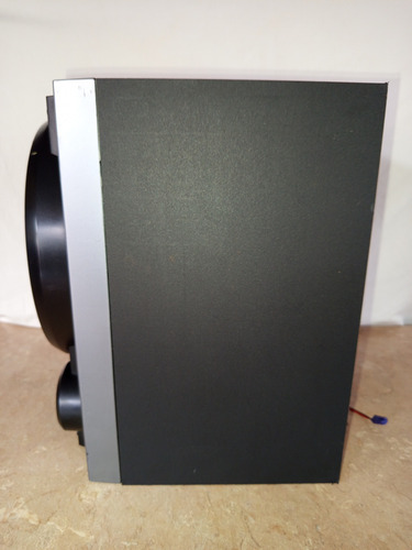 Módular Subwoofer Sony Genezi Gt555 10 Pulgadas 6 Ohms Negro 190 W (Usado)