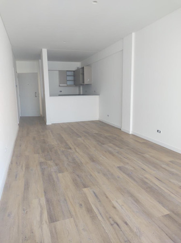 Imagen 14 de 30 de Alvarez Thomas Y Cespedes - Colegiales - 2 Amb Piso Alto!