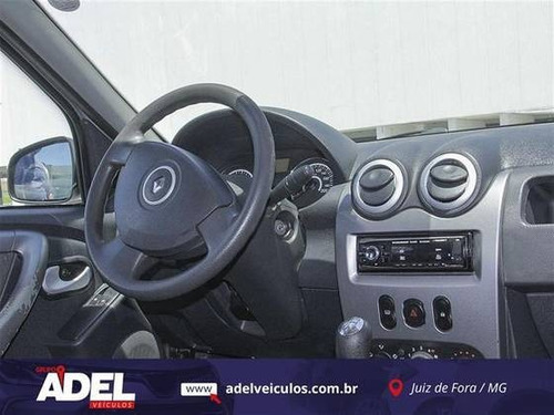 Renault Logan 1.6 Expression 8v Flex 4p Manual