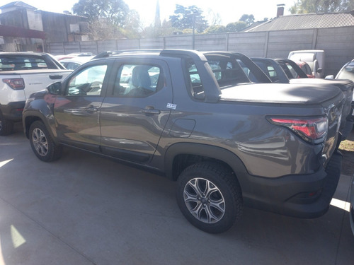Imagen 18 de 25 de Fiat Strada Volcano 1.3 Oferta Stock Fisico 28/03/23 M
