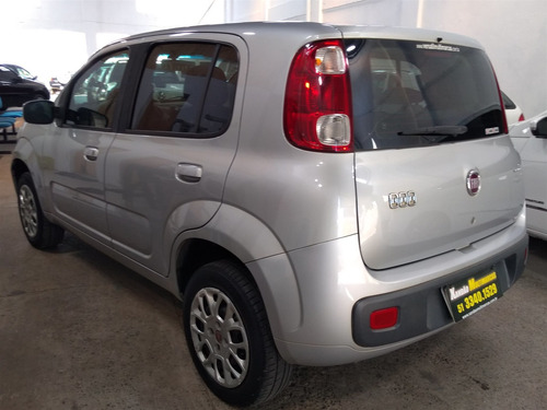 Fiat Uno 1.0 Evo Vivace 8v Flex 4p Manual