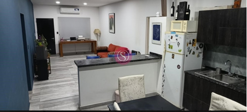 Casa En Venta En De Vicenzo Grande, Del Viso, Pilar