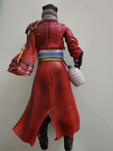 Play Arts Auron Final Fantasy X Con Detalles (Usado)