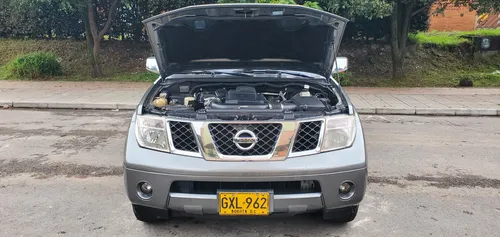 Nissan Pathfinder 4.0 R51 Le Lujo