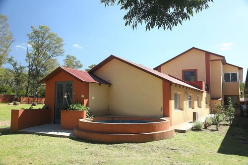 Casa Quinta En Venta Ubicado En Pilar, G.b.a. Zona Norte