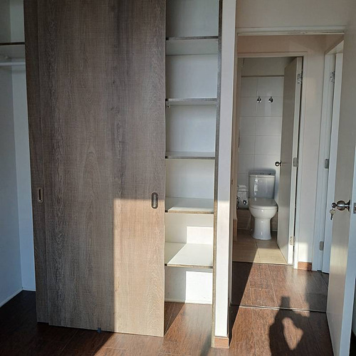 Vendo Depto Semi Nuevo 2d2b1e1b, Edificio Parque Laguna, Ccp