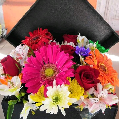 Imagen 4 de 5 de Arreglos Florales Para Todo Acontecimiento 73051633
