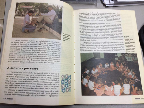Livro Brasil Sociedade E Espaço Geografia Do Brasil