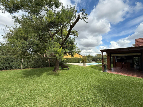 Casa A La Venta En Parque Sakura
