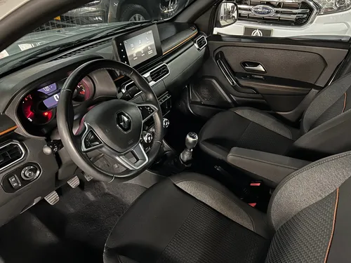Renault Duster Oroch 1.4 Mt 4x4 Intens