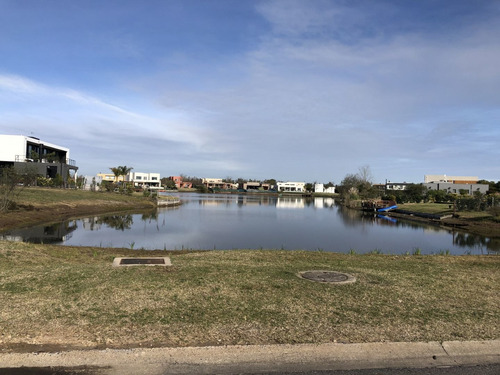 Imagen 6 de 10 de Lote Al Golf - 846m2 - Próximo Al House - El Cantón