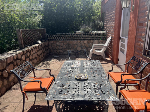 Casa En Venta - Vistas Privilegiadas - Carpintería