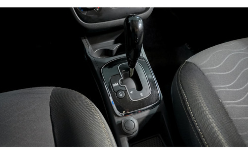 Fiat Punto 1.6 ESSENCE 16V FLEX 4P AUTOMATIZADO